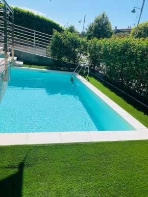 Luxury apartment con piscina privata Moniga Del Garda